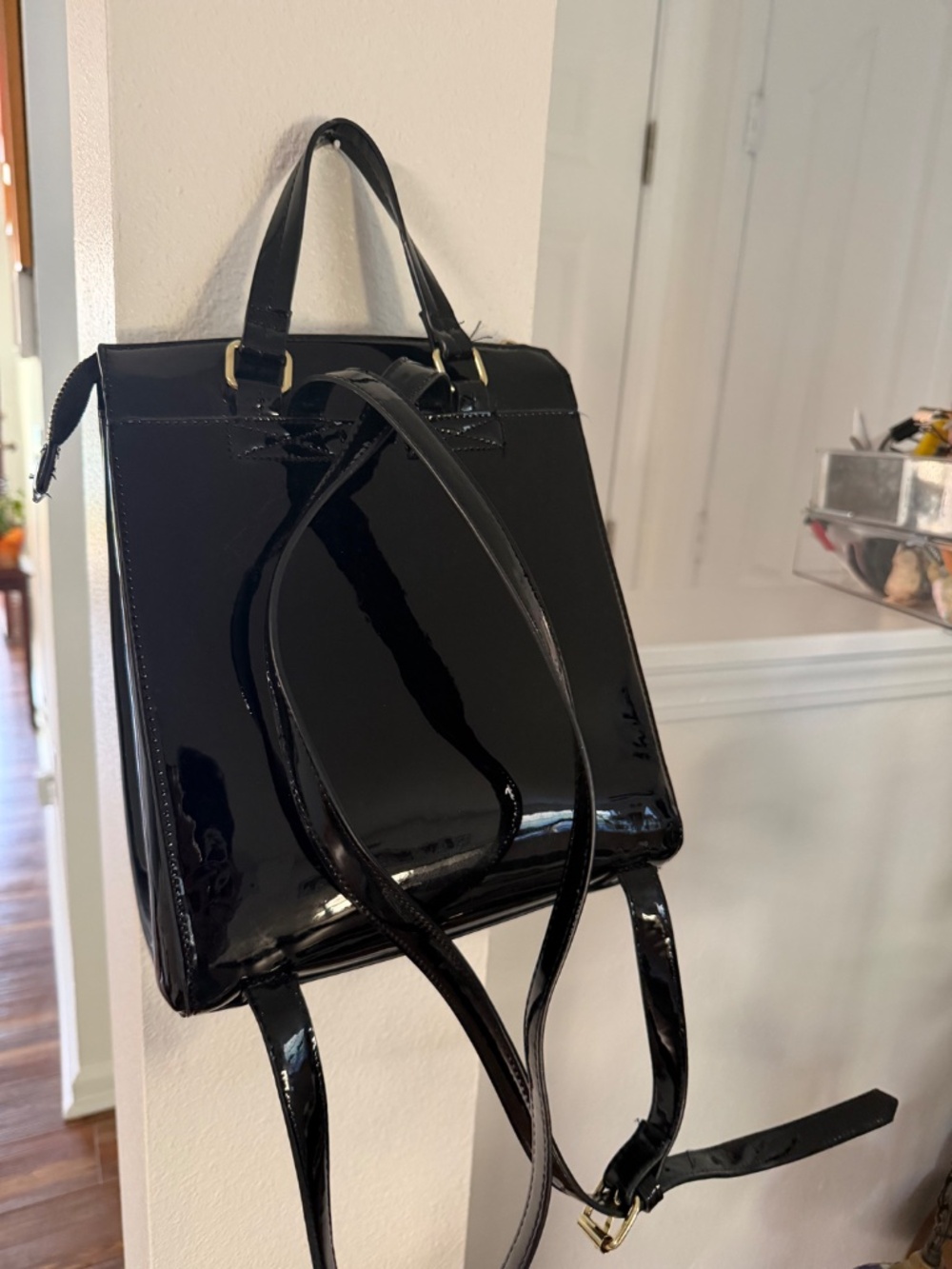 Tahari black bag - Picture 4 of 5
